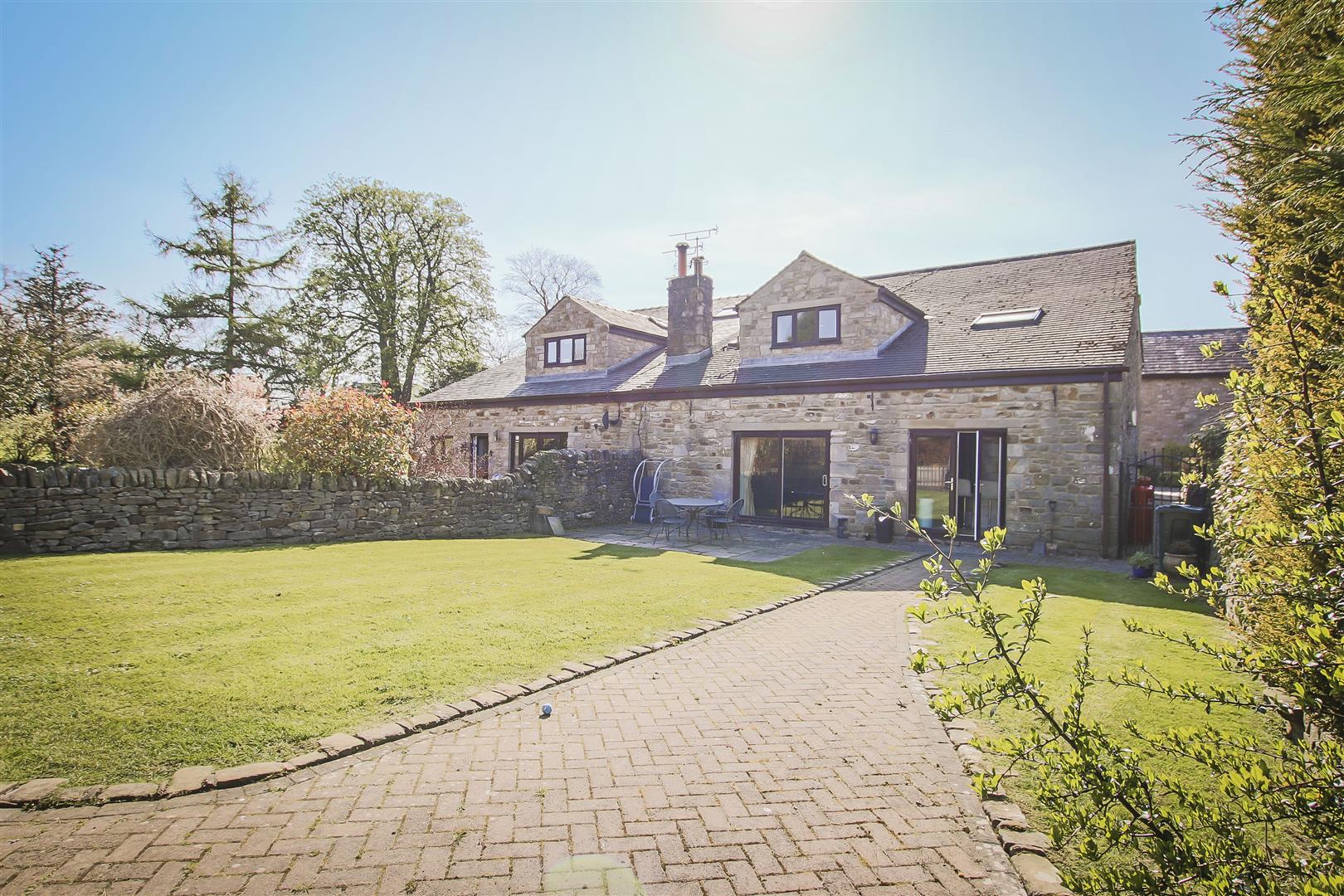 4 Bed Barn Conversion For Sale - Main Image
